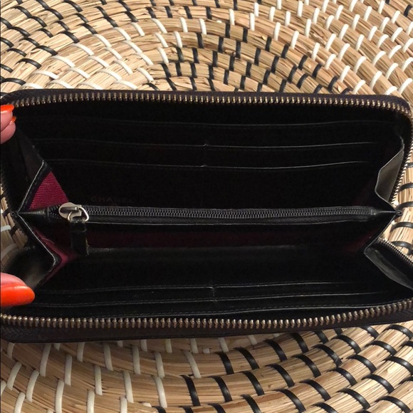 Authentic Chanel wallet - Picture 5 of 6